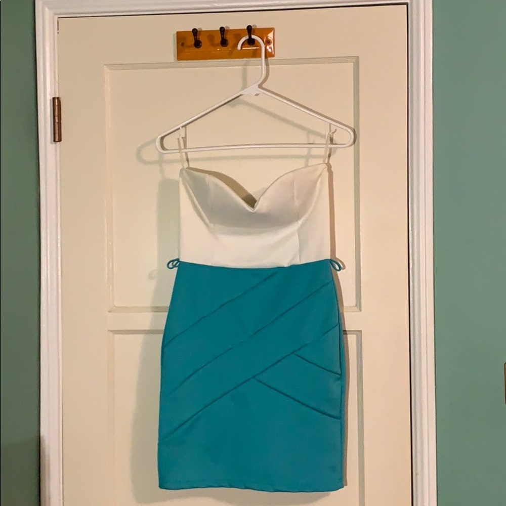 Formal BodyCon Dress - White/Turquoise